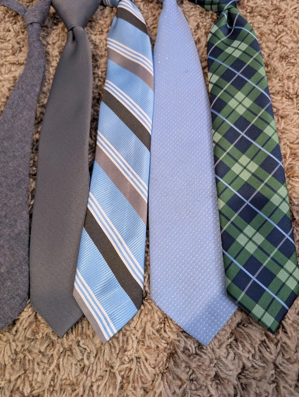 Chaps Kids Tie Set — Blue, Gray, Green Plaid